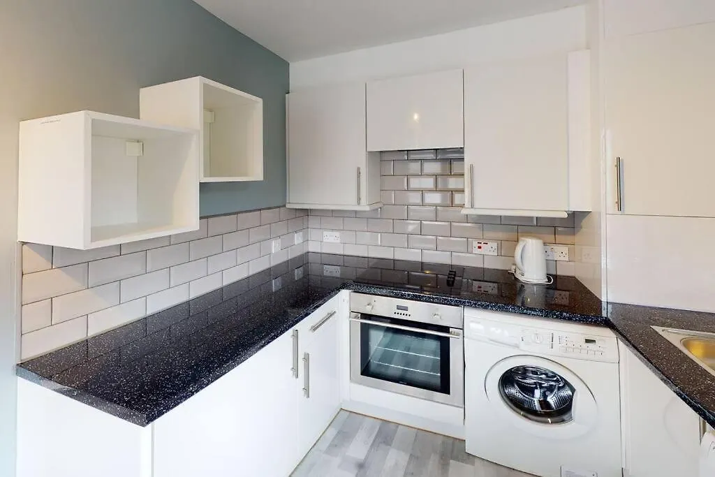 Lovely 2 Bedroom Flat With Free Parking Flat 5 نوتينغهام